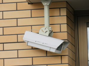 防犯カメラのメリットと設置する際の注意点