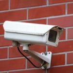 防犯カメラはハッキングされる原因と対処法