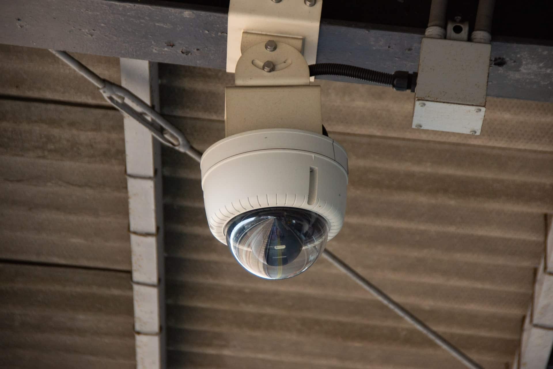 オフィス・企業における防犯カメラの導入と活用事例